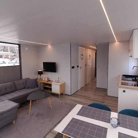 Hausboot Fjord Meeresbrise Mit Dachterrasse In 弗伦斯堡 外观 照片